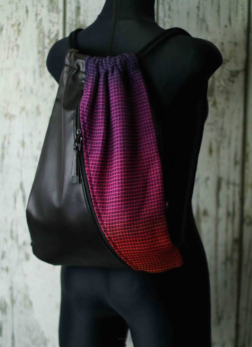 black pearl bag